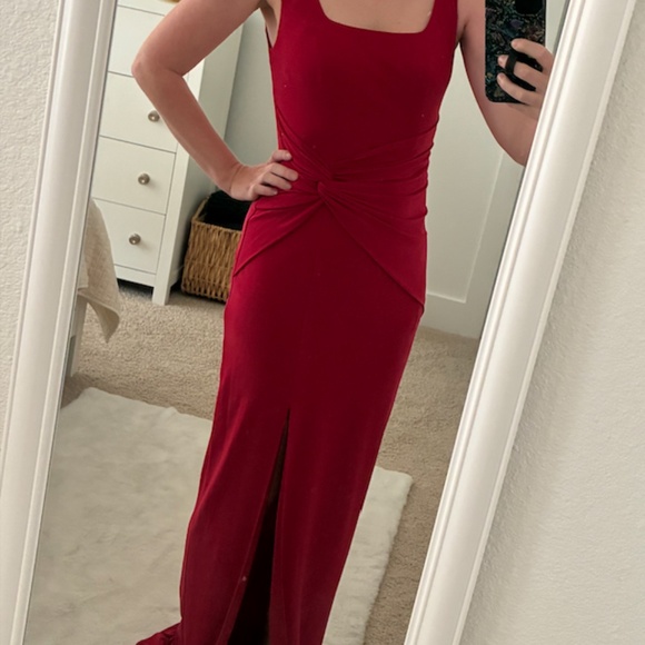 Red Formal Jersey Knotted Apple Long Dress Sz 2 - Picture 1 of 6